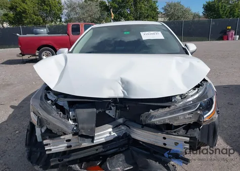 2020 Toyota Corolla Le z USA, uszkodzony, nr VIN 5YFEPRAE1LP135160